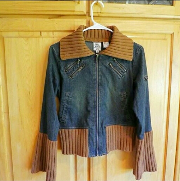 Jackets & Blazers - 5$ or Less Closet Ivy Jane Denim Jacket